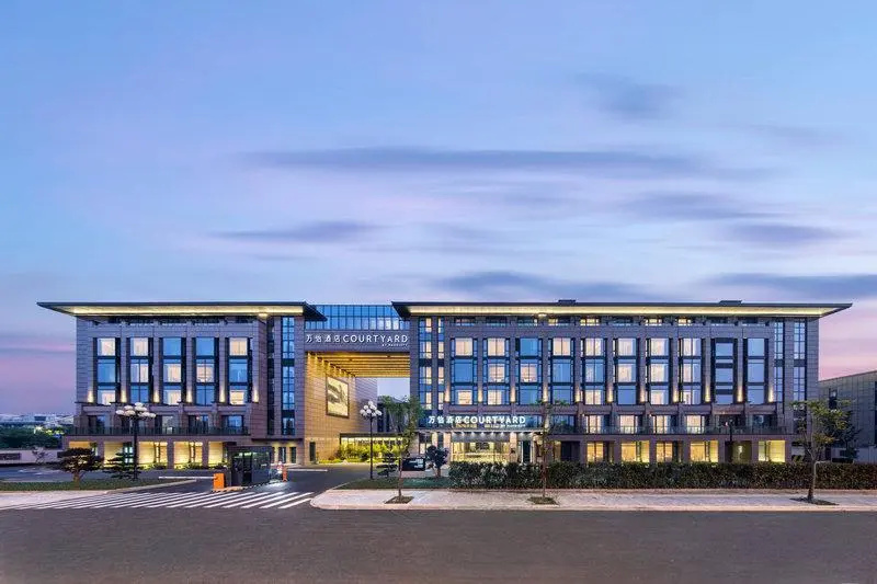 Courtyard Hangzhou West — забронировать отель в Ханчжоу