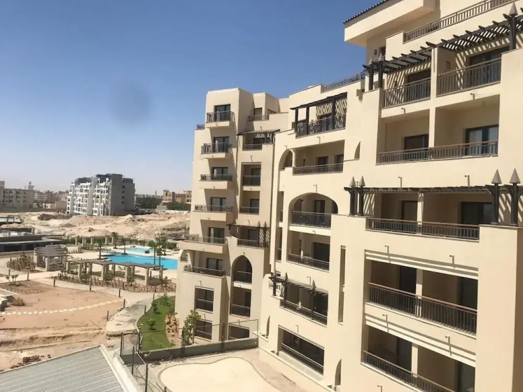 Stunning 3 Bedroom Apartment in the Heart of Al Dau — забронировать отель в Хургаде