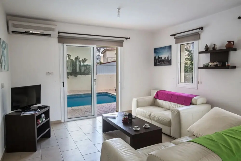 Villa Cl42, Lovely 3bdr Pernera Villa With Pool, 5 Minute Walk to Kalamies Beach — комфортный отель в Протарас