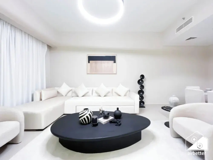 Skyline Elegance Fountain View 3BR in Downtown — отель с удобным расположением в Дубае
