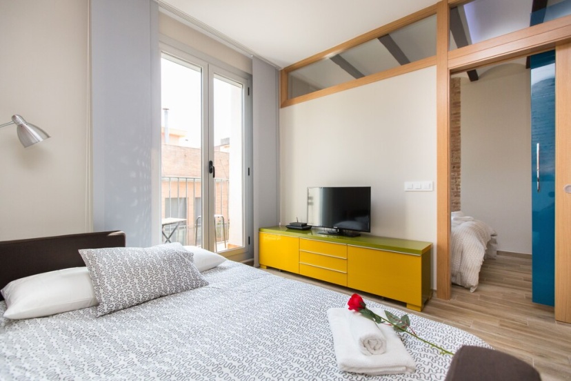 Stay Barcelona Apartments Gracia — отель с удобным расположением в Барселоне