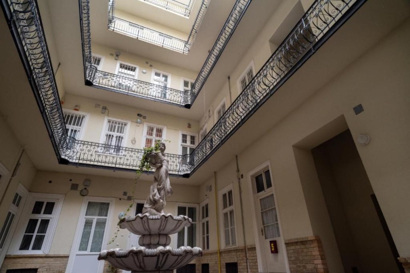 Super Central Apartment with A/C 3 — отель в Будапеште, Венгрия