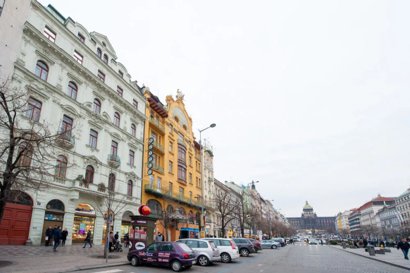 Цены на Wenceslas square TOP apartment в Праге