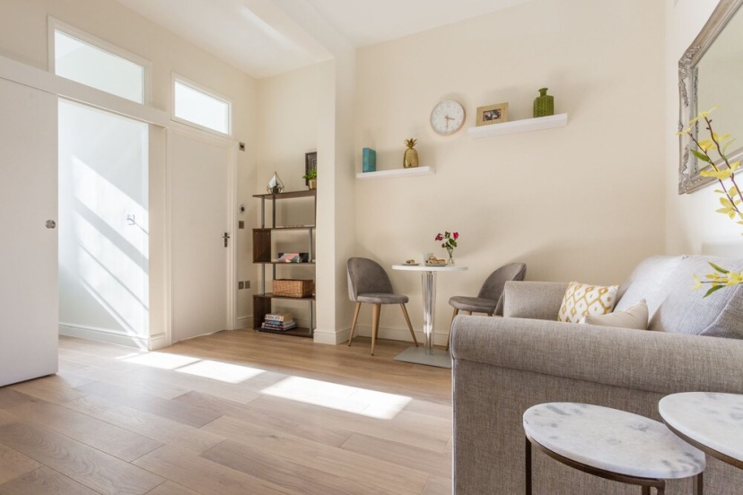 Modern 1BR Top Floor Apartment In Paddington — комфортный отель в Лондоне