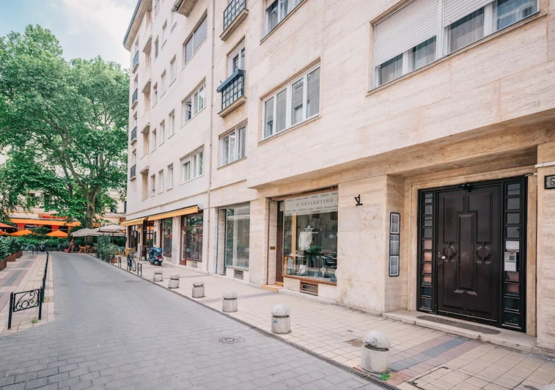 Venus Apartments - Paulay Ede Street — отель с удобствами в Будапеште