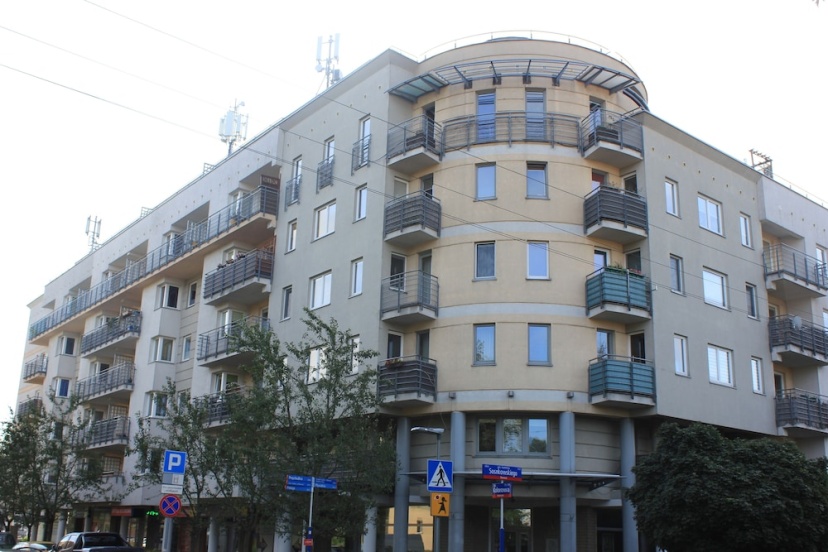 Kolorowa Guest Rooms — забронировать отель в Варшаве