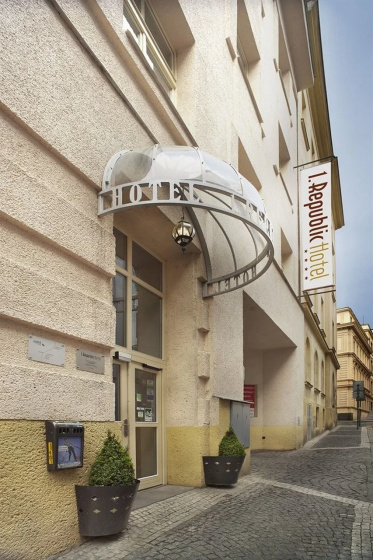 1. Republic Hotel — комфортный отель в Праге