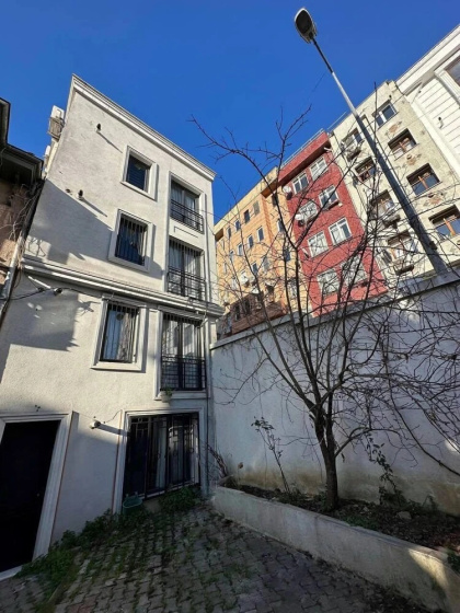 Цены на S.E.S. Taksim в Стамбуле