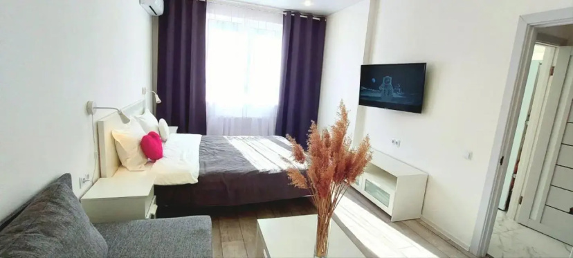 Apartamenty Luks Anastasia na ul. Krymskoj vesny 5 korp. 1 — отель с удобным расположением в Симферополе