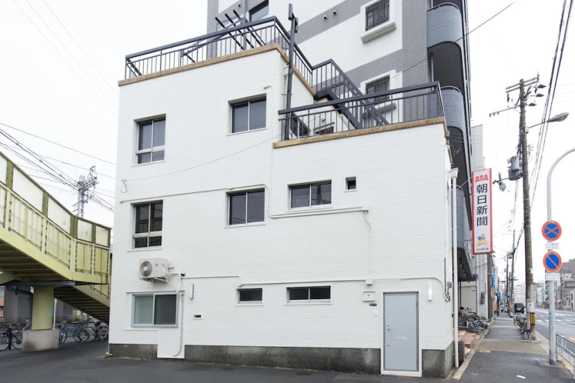 Chidori Asahi no ie — отель с удобствами в Осаке