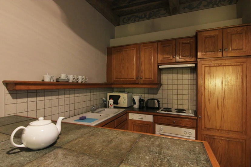 Цены на Rustic 2 Bedroom apt in the Heart of Mala Strana в Праге