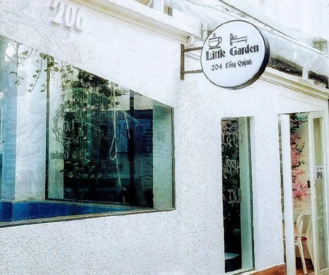 Little Garden Hostel — забронировать отель в Хошимине
