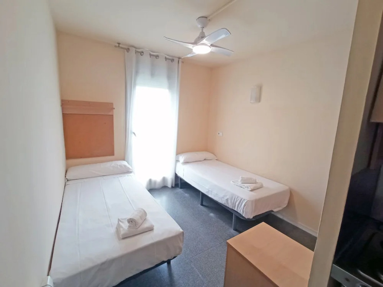 Residencia Universitaria Resa Campus del Mar — комфортный отель в Барселоне