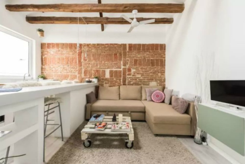 Apartamento de Diseño en Lavapiés — забронировать отель в Мадриде