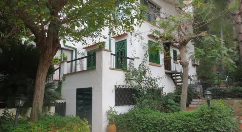 Holiday Home Mondelladdaura — забронировать отель в Палермо
