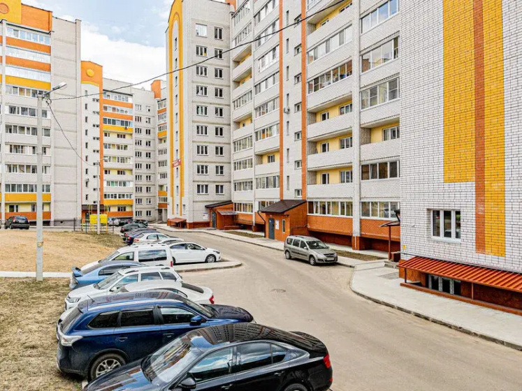 Апартаменты 67 квартир на улице Куриленко,  д. 18 — забронировать отель в Смоленск