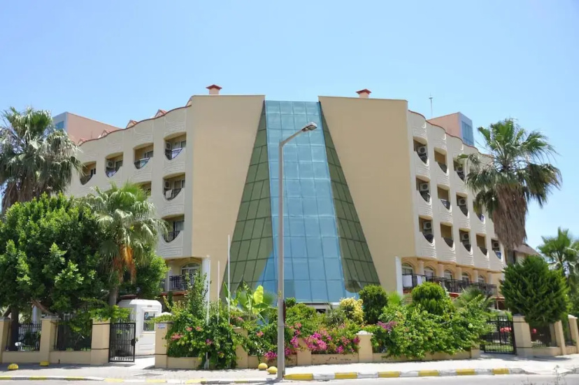 Larissa Inn — отель в Цамива для семейного отдыха