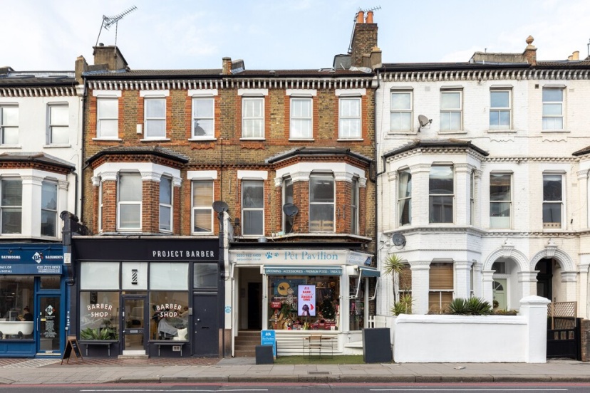 Цены на Amazing Flat in Battersea в Лондоне