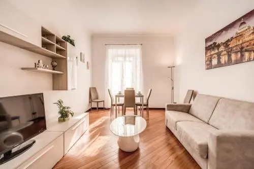 Life in Rome Apartment — комфортный отель в Риме