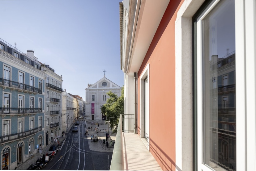 Chiado Mercy - Lisbon Best Apartments 4 — отель в Лиссабоне, Португалия