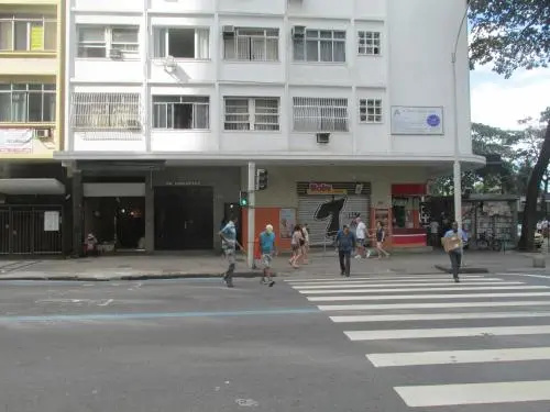 Conjugado em Copacabana — комфортный отель в Рио