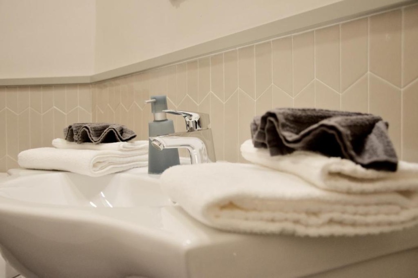 Standard Apartment by Hi5 - Kecskemeti street suite — отель в Будапеште, Венгрия
