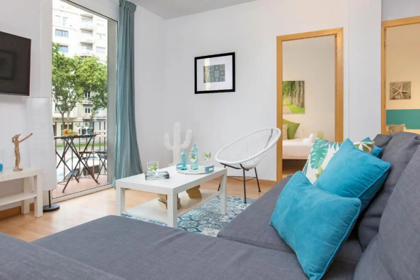 Stay U-nique Apartment Sicília — комфортный отель в Барселоне