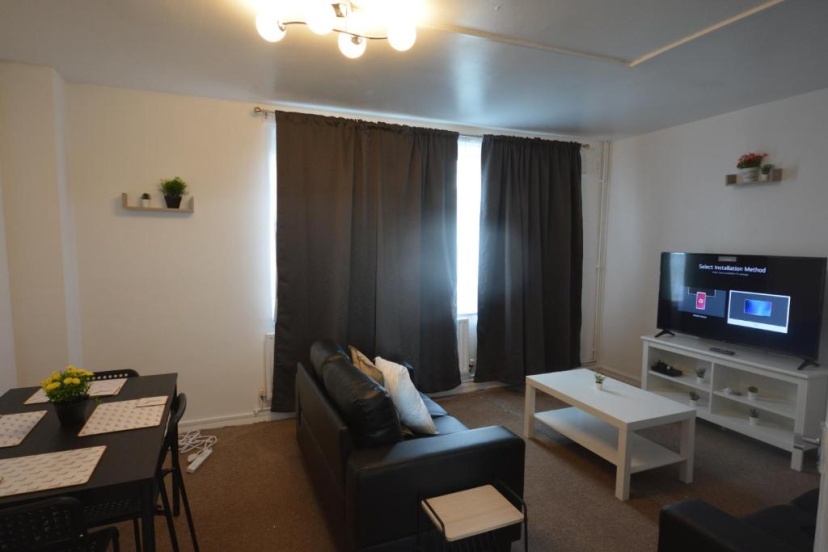Beautiful Two Bedroom Flat in Brixton London — отель с удобным расположением в Лондоне