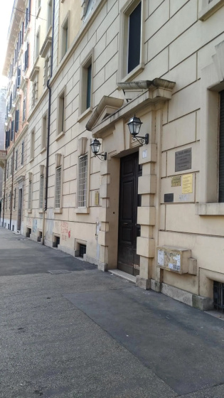 Appartamento con 3 camere da letto e 2 bagni vicino al Vaticano — отель с удобствами в Риме