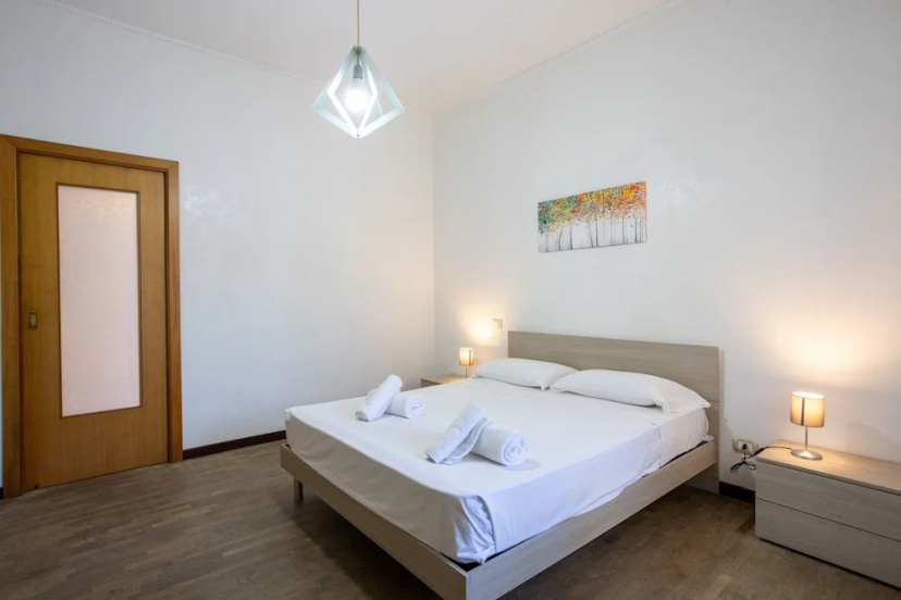 La Casa di Daeny in Naples — отель с удобным расположением в Неаполе