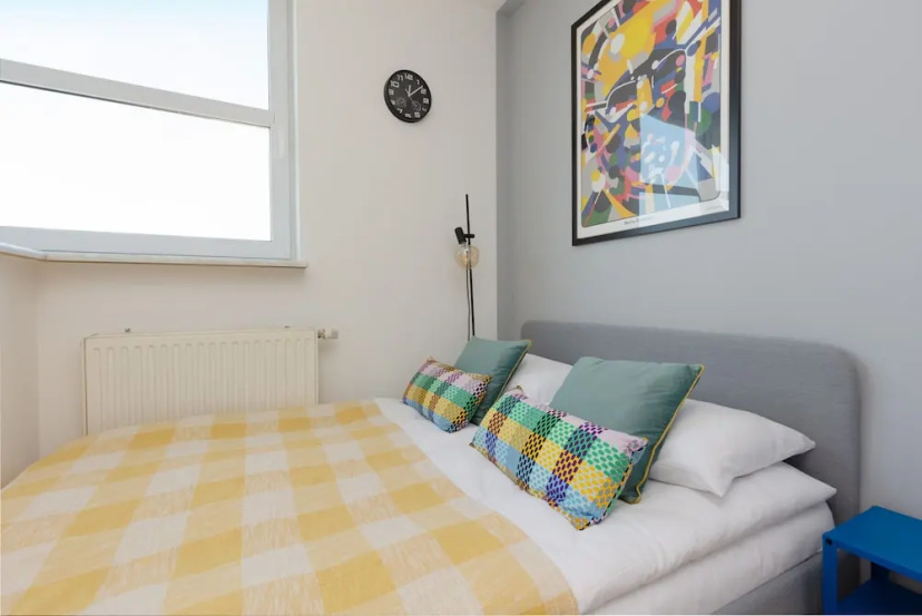 Trendy Warsaw Apartment by Renters — забронировать отель в Варшаве