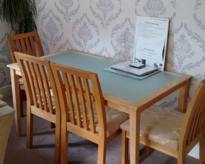 2 Bedrooms & 2 Bathrooms Apartment With an Ensuite — комфортный отель в Лондоне