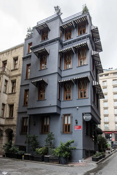 Bguest Pera Suites — комфортный отель в Стамбуле