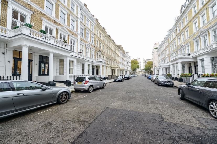 Manson Place South Kensington Apartment — отель с удобствами в Лондоне