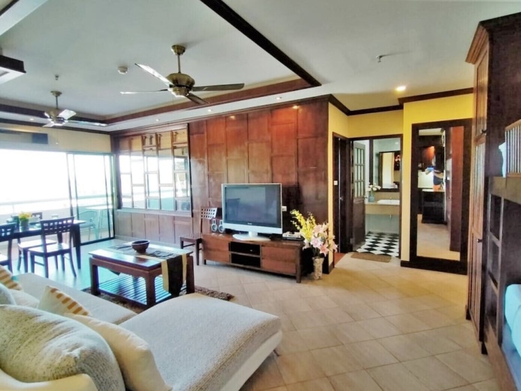 S703 Stunning sea View Flat Just 100 mt From the Beach 2 — отель в Патонг, Таиланд