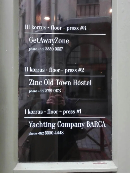 Hostel Zinc Old Town — забронировать отель в таллине