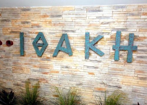 Ithaki Phinikoudes Apartment 307 — забронировать отель в Ларнака