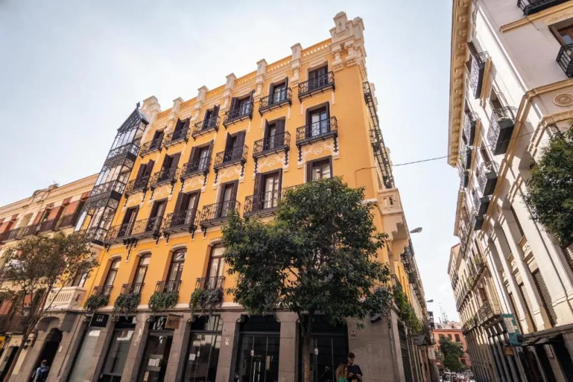 Plaza Mayor Suites & Apartments — забронировать отель в Мадриде