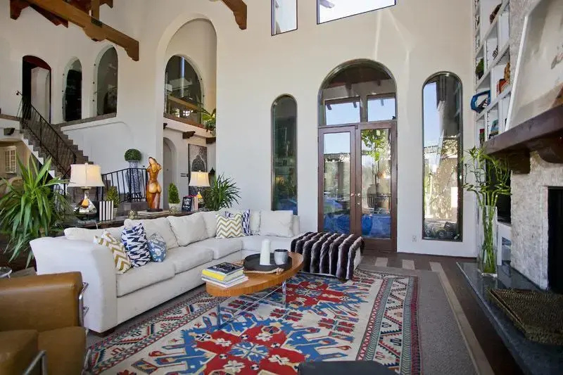 Hillview Spanish Villa — отель в Лос-Анджелесе, Соединенные Штаты Америки