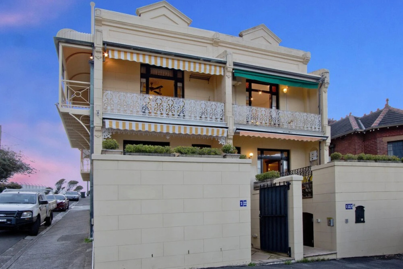 Incredible Views from Adjoining Balmain Homes — отель с удобствами в Сиднее