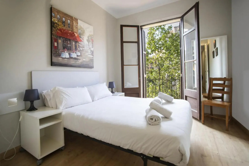 23PAR203 Comfortable apartment in Paralel — отель в Барселоне, Испания