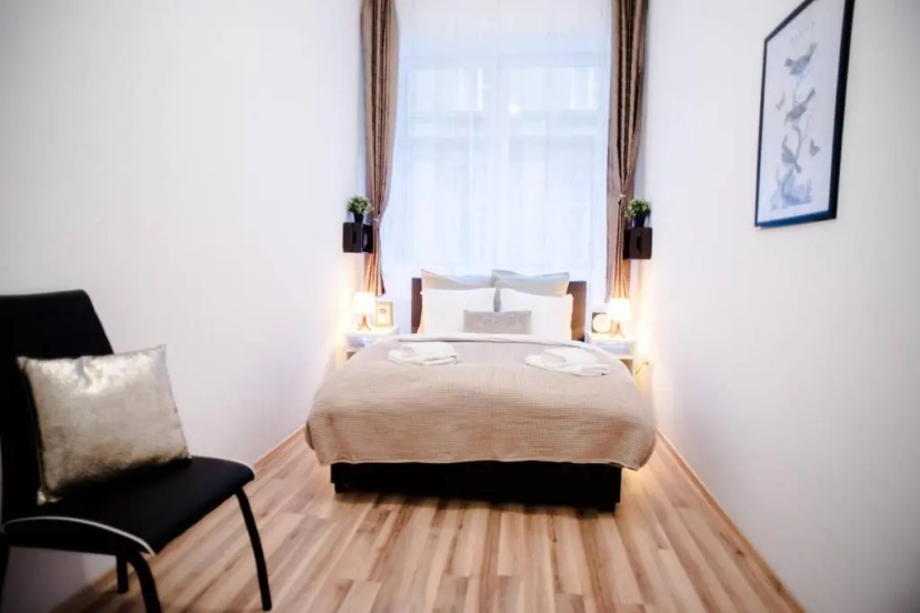 Very central spacious AC apartment — забронировать отель в Будапеште