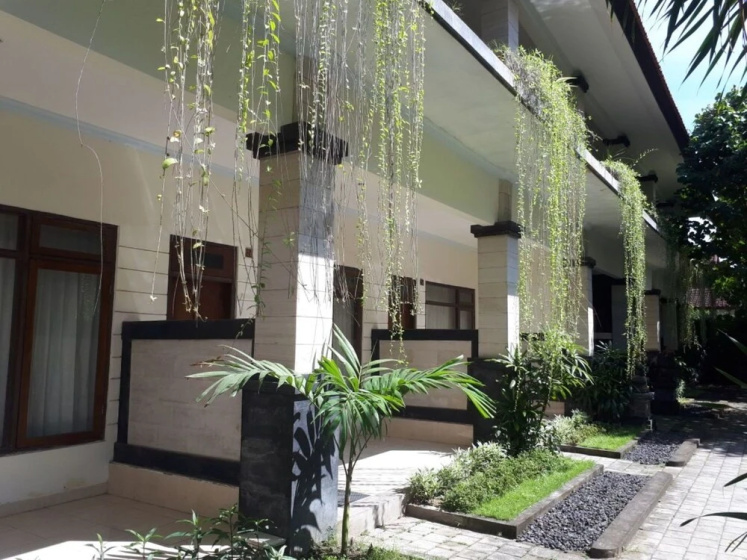 Alya Living Sanur — отель с удобствами в Денпасар