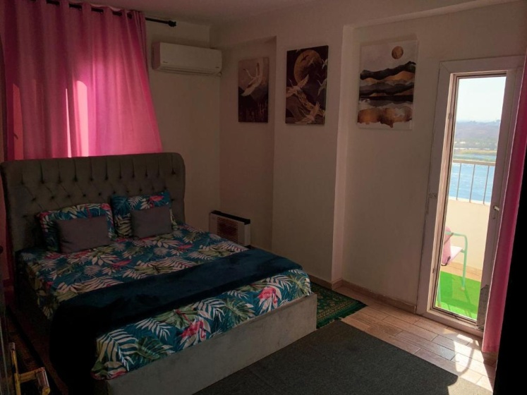 Nile Pyramidal View Apartment — отель в Каире, Египет