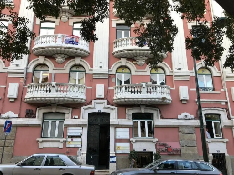 Be Lisbon Residence Marquês — отель с удобным расположением в Лиссабоне