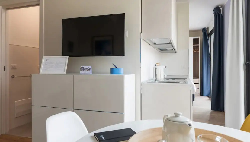 Mi-brgz1a4 Bergonzoli Place - Terrace A - Sailing — комфортный отель в Милане