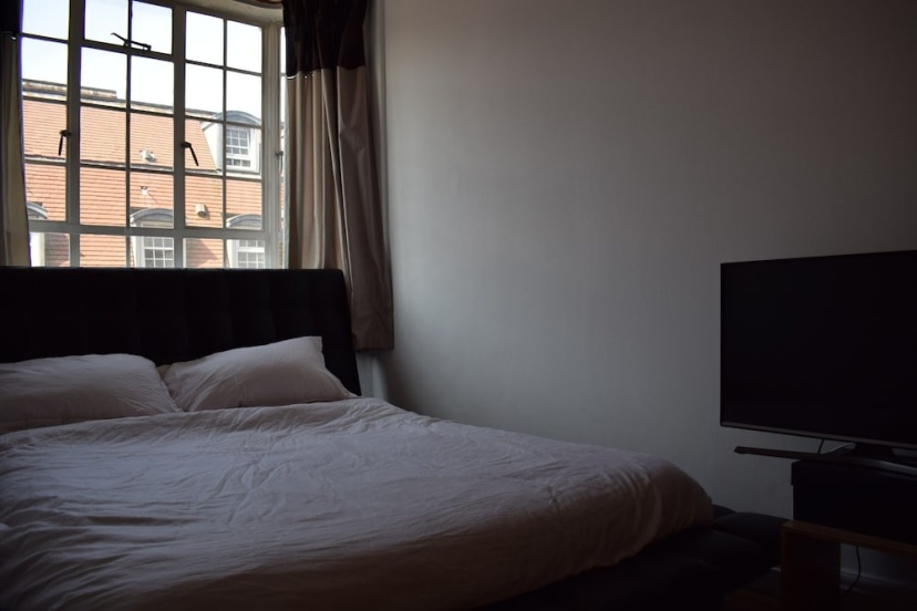 1 Bedroom Apartment in South Kensington — комфортный отель в Лондоне