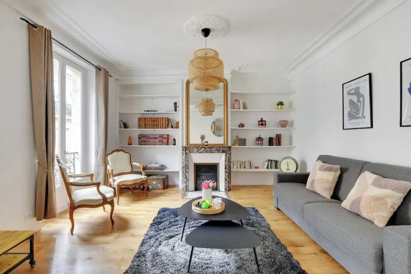 Eclectic Apartment - 1br/4p - Arc de Triomphe — забронировать отель в Париже