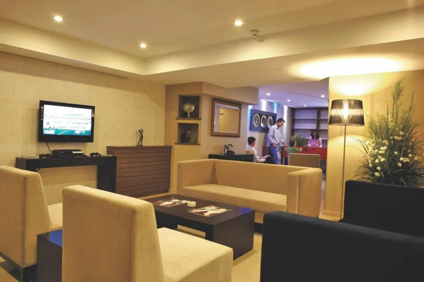 Susuzlu Hotel, Измир, Турция