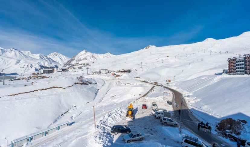 Double Mountain View Appartment New Gudauri Twins — отель с удобствами в Гудаури